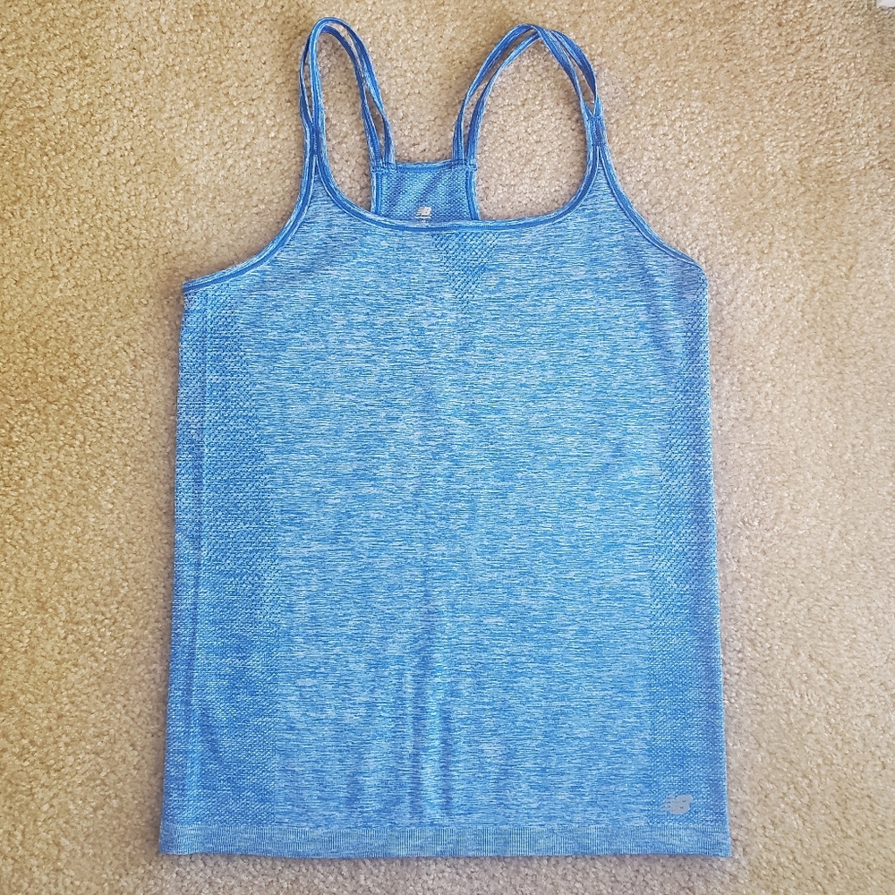 NWOT New Balance top